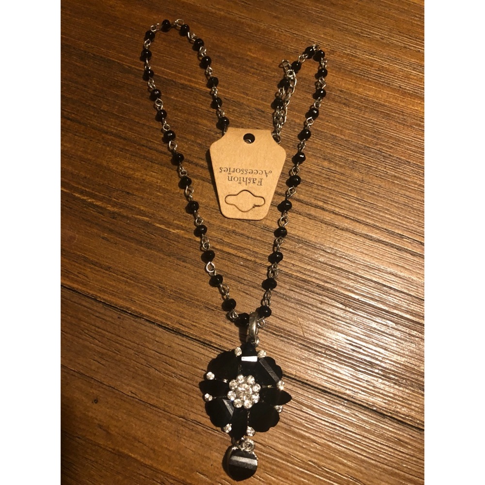 Black Crystal Flower Necklace heart drop pendant